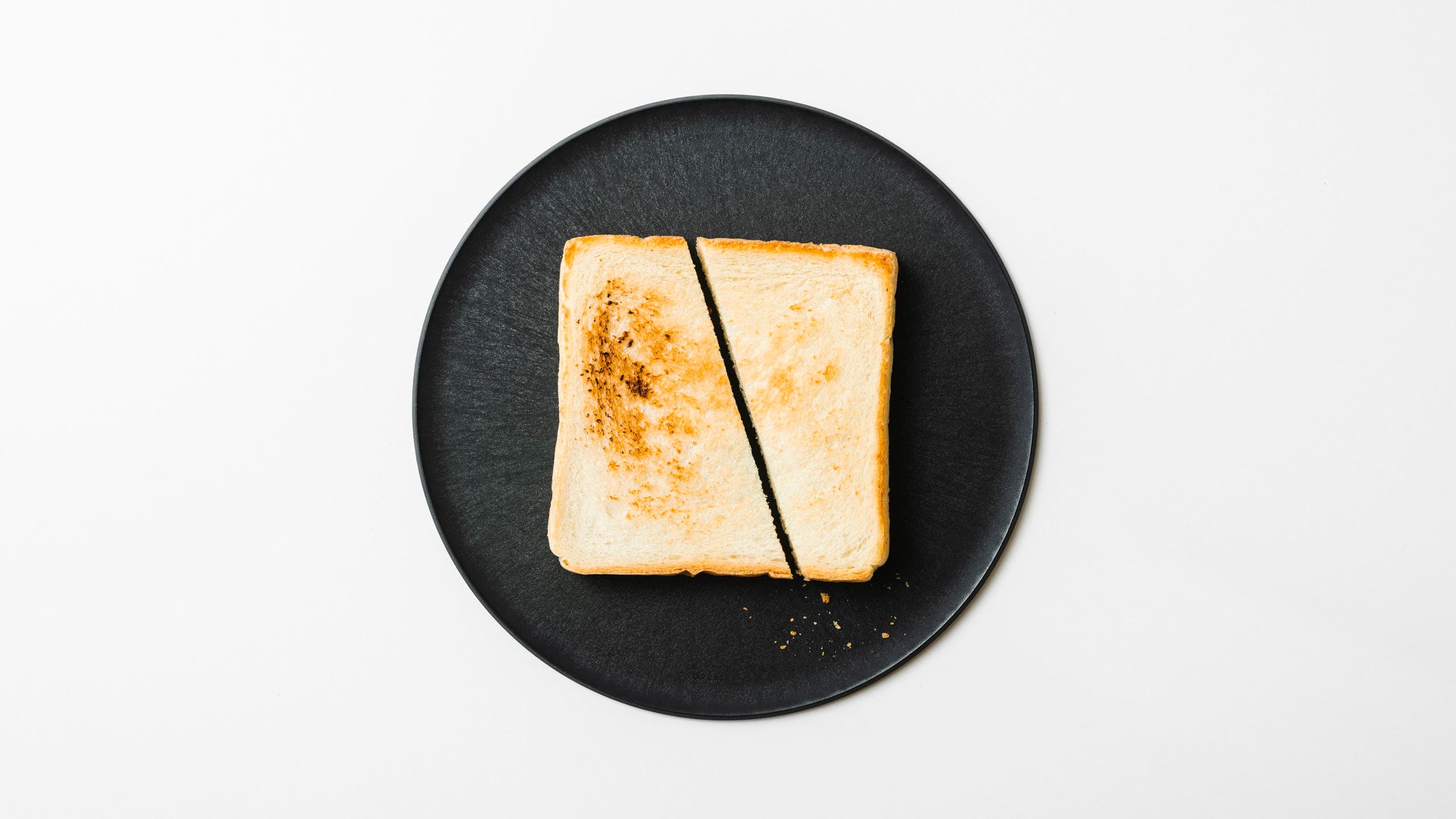 Cut on the Plate, Eat on the Plate. "CHOPLATE" Is the Ultimate Interface for Boosting Your Dining Table's "Transfer Speed."