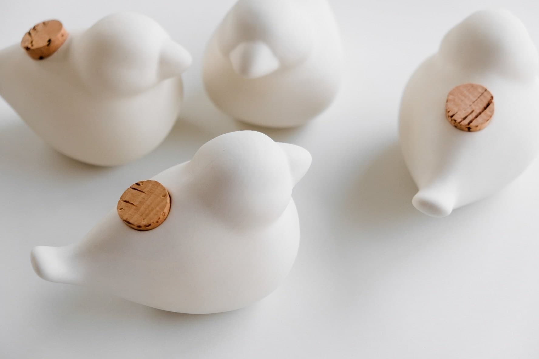 Warming Hands, Slowly: The Ceramic Hand Warmer Tetanpo