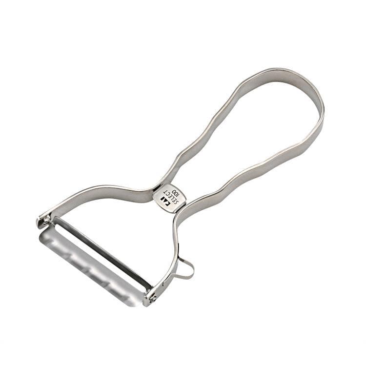 There's No Going Back to the 100-Yen Shop. The "Kai T-Type Peeler" Is a Magic Blade That Strips Vegetable Skins All By Itself.