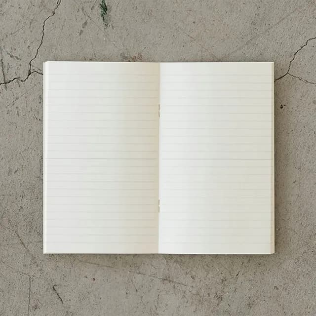 Paper Obsessed with "Writing." The MD Notebook Eliminates Every Bit of Noise That Stops Your Thinking.