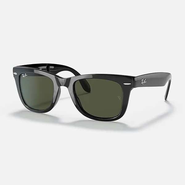 Heavy, Tilted, and That's Why It's Cool. The "Ray-Ban Wayfarer" Is an Eye Made of Glass.